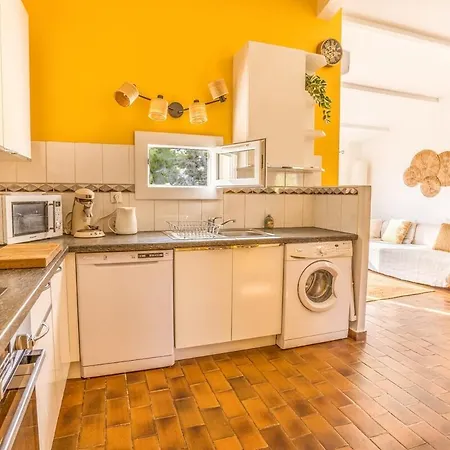 L'echappee Bleue * Saint-Cyr-sur-Mer