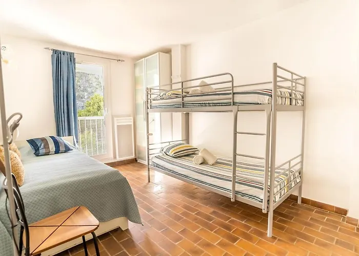 L'echappee Bleue アパート サン・シル・シュル・メール